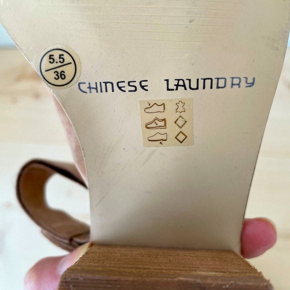 Chinese Laundry ankle booties - Picture 4 of 4